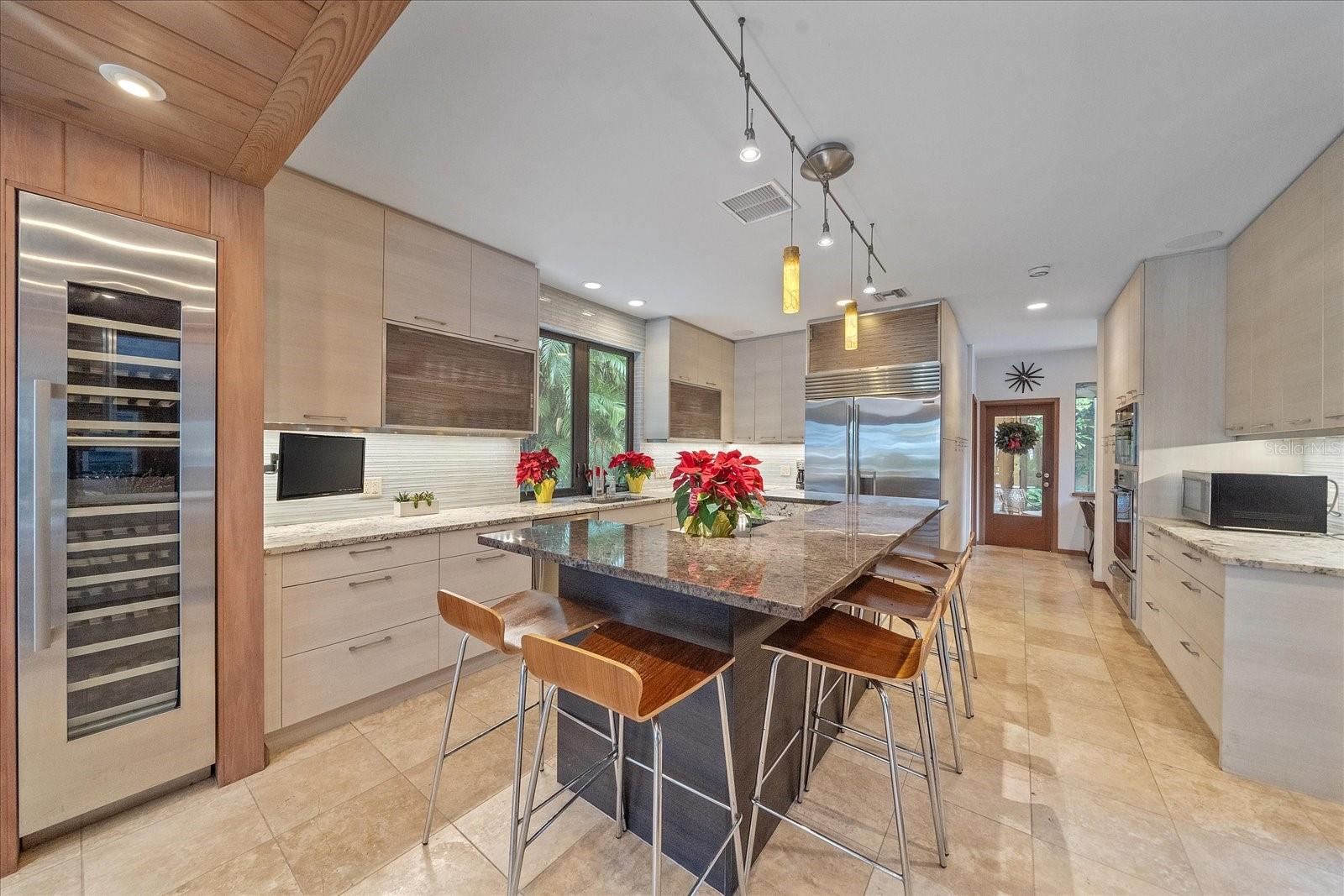 SHORELAND WOODS SUB - Residential Lease