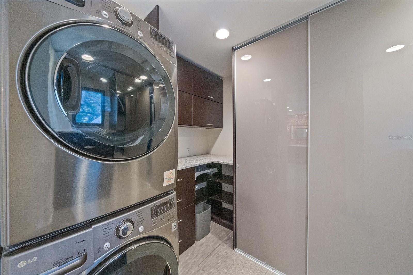 SHORELAND WOODS SUB - Residential Lease