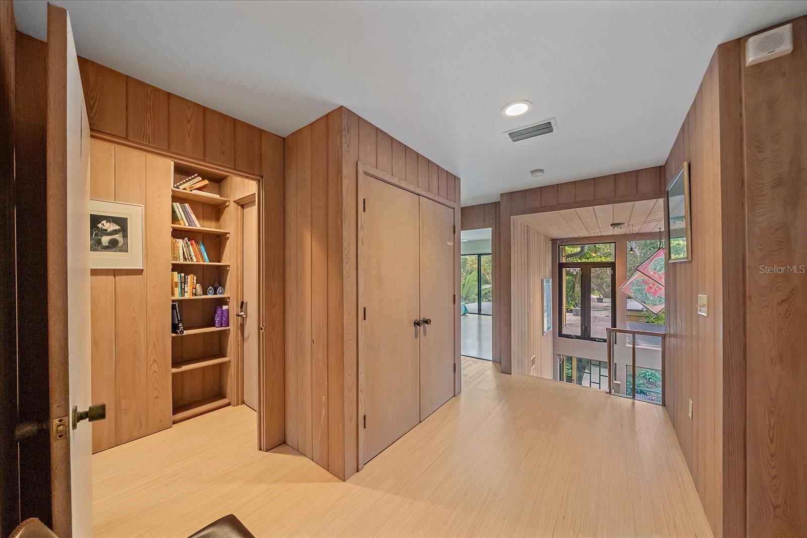 SHORELAND WOODS SUB - Residential Lease