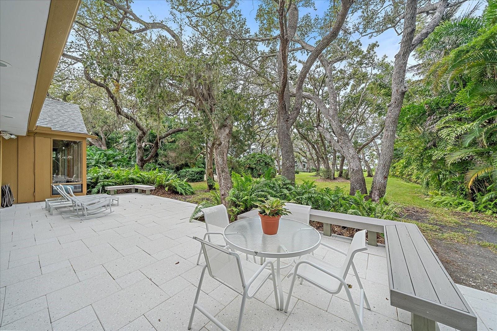 SHORELAND WOODS SUB - Residential Lease