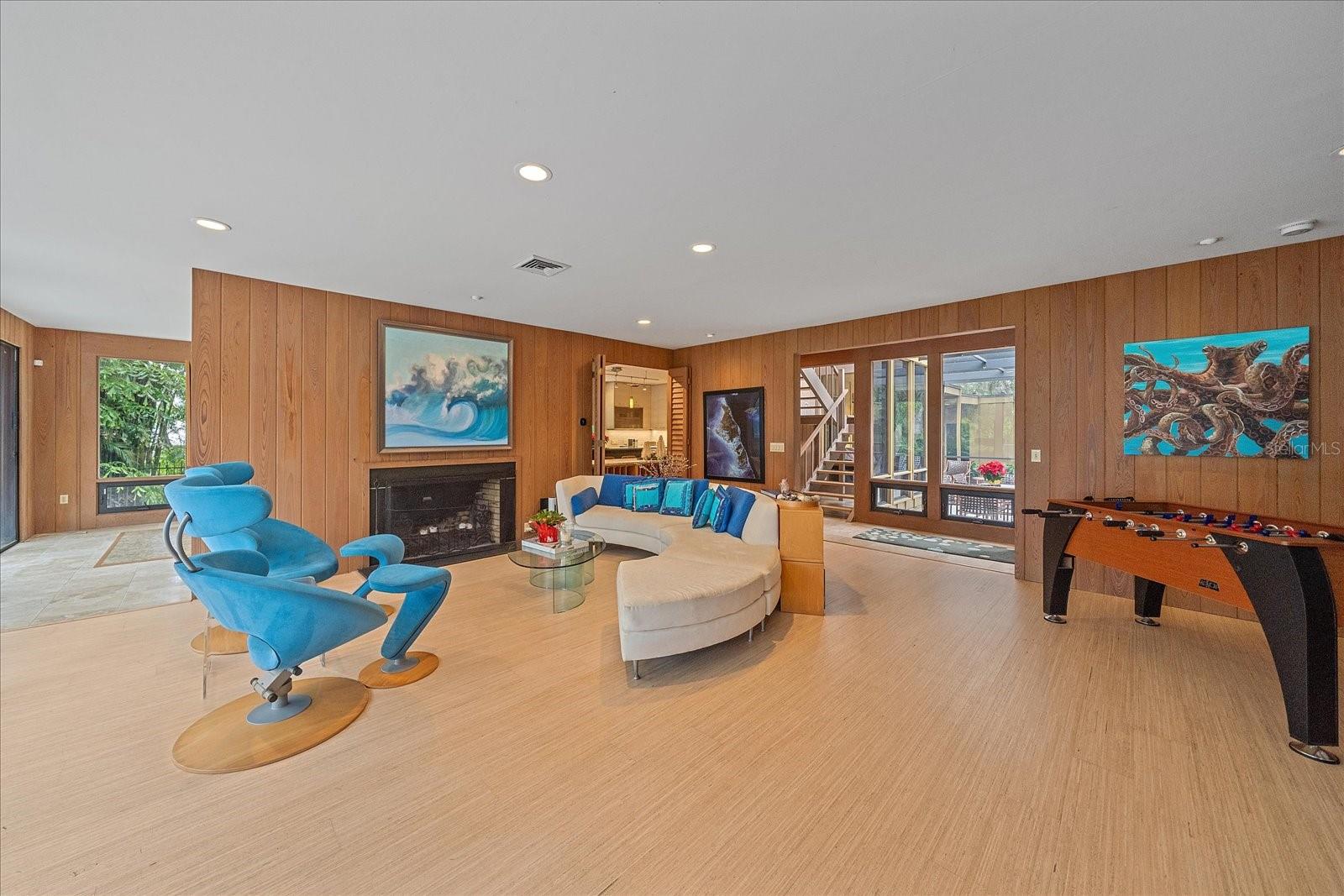 SHORELAND WOODS SUB - Residential Lease