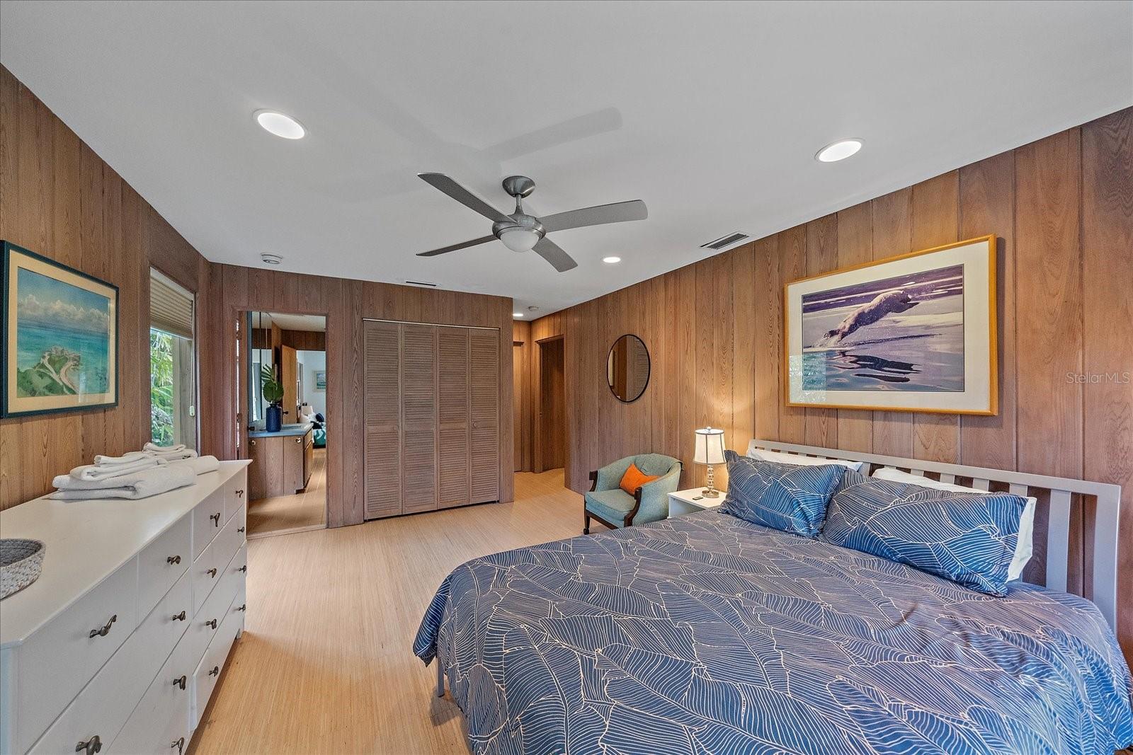 SHORELAND WOODS SUB - Residential Lease