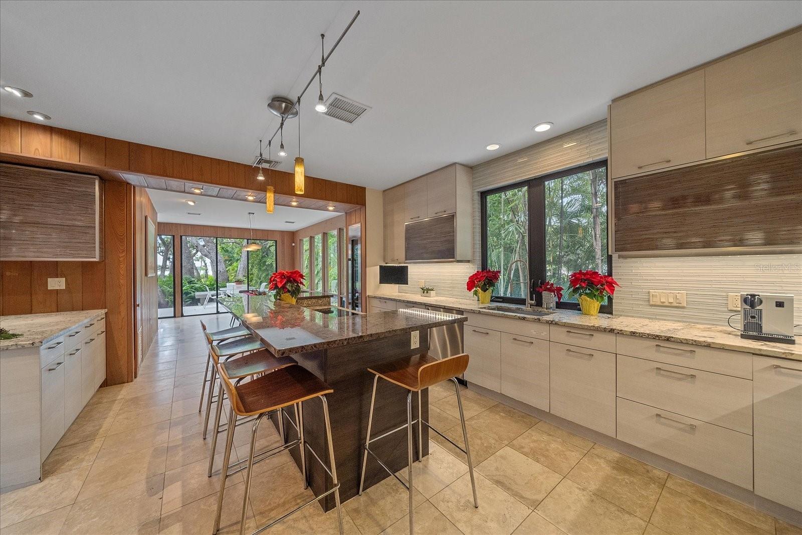 SHORELAND WOODS SUB - Residential Lease