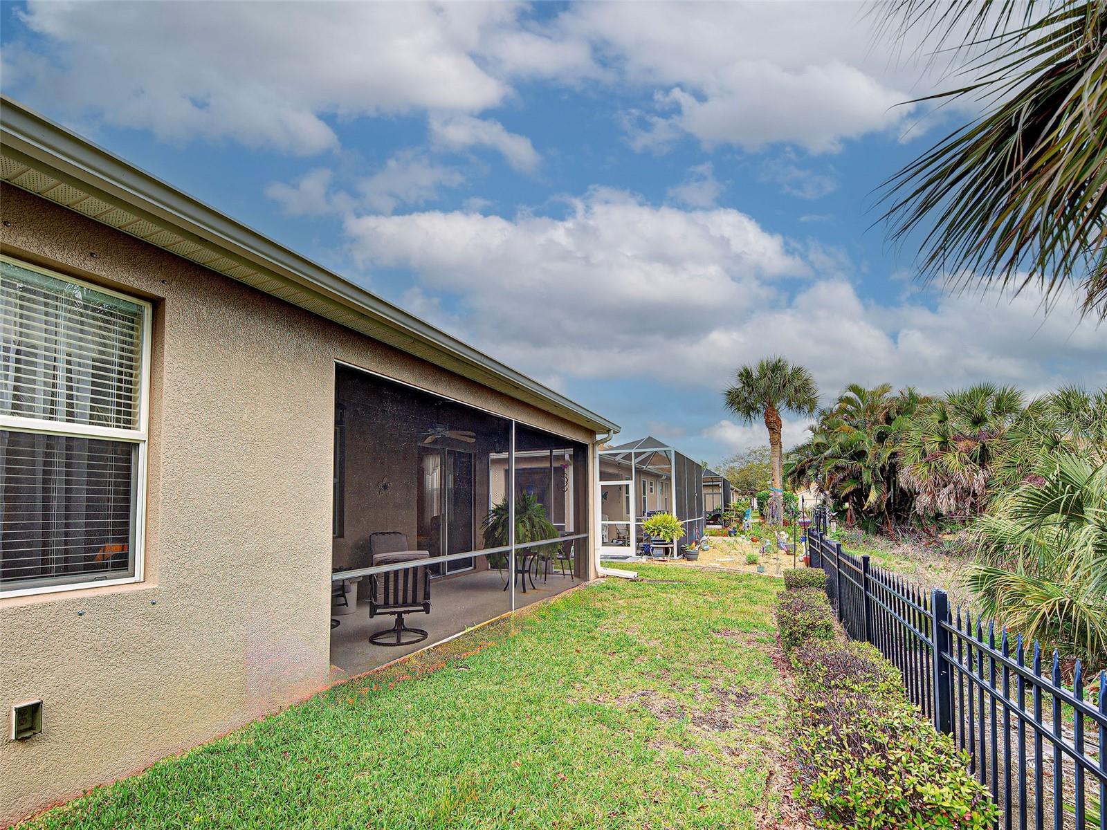 VENTURA VILLAGE - Residential