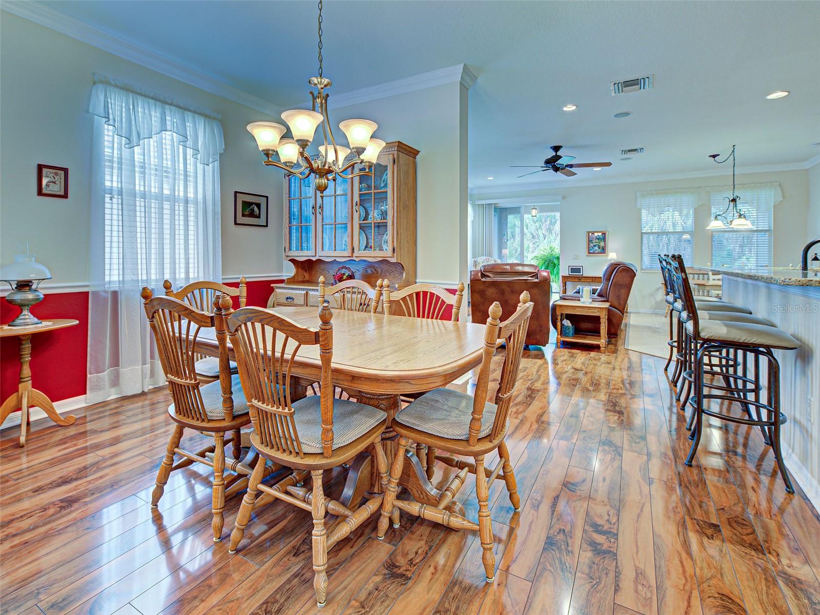 VENTURA VILLAGE - Residential