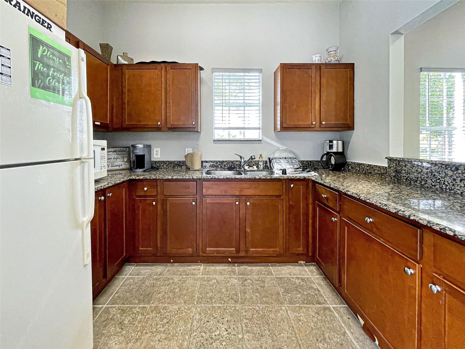 VENTURA VILLAGE - Residential