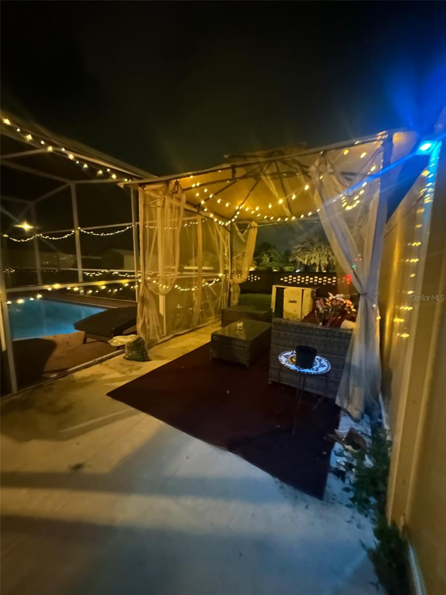 LINDFIELDS UNIT 2 - Residential