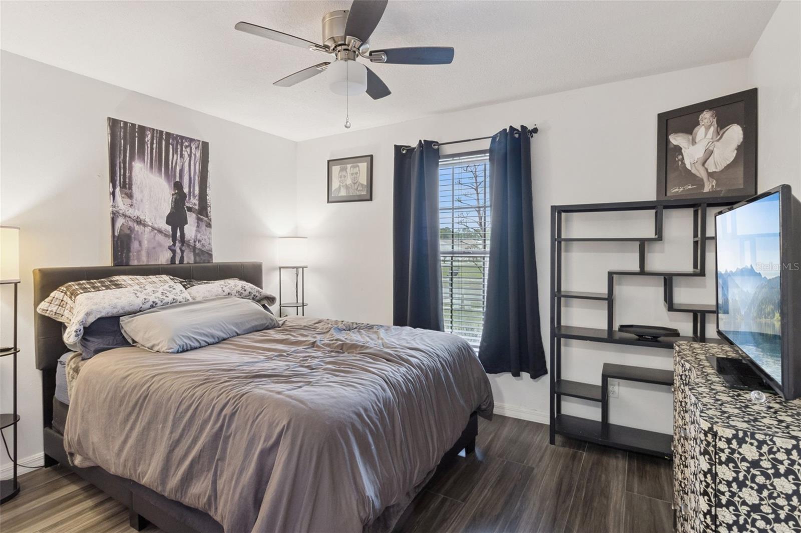 LINDFIELDS UNIT 2 - Residential