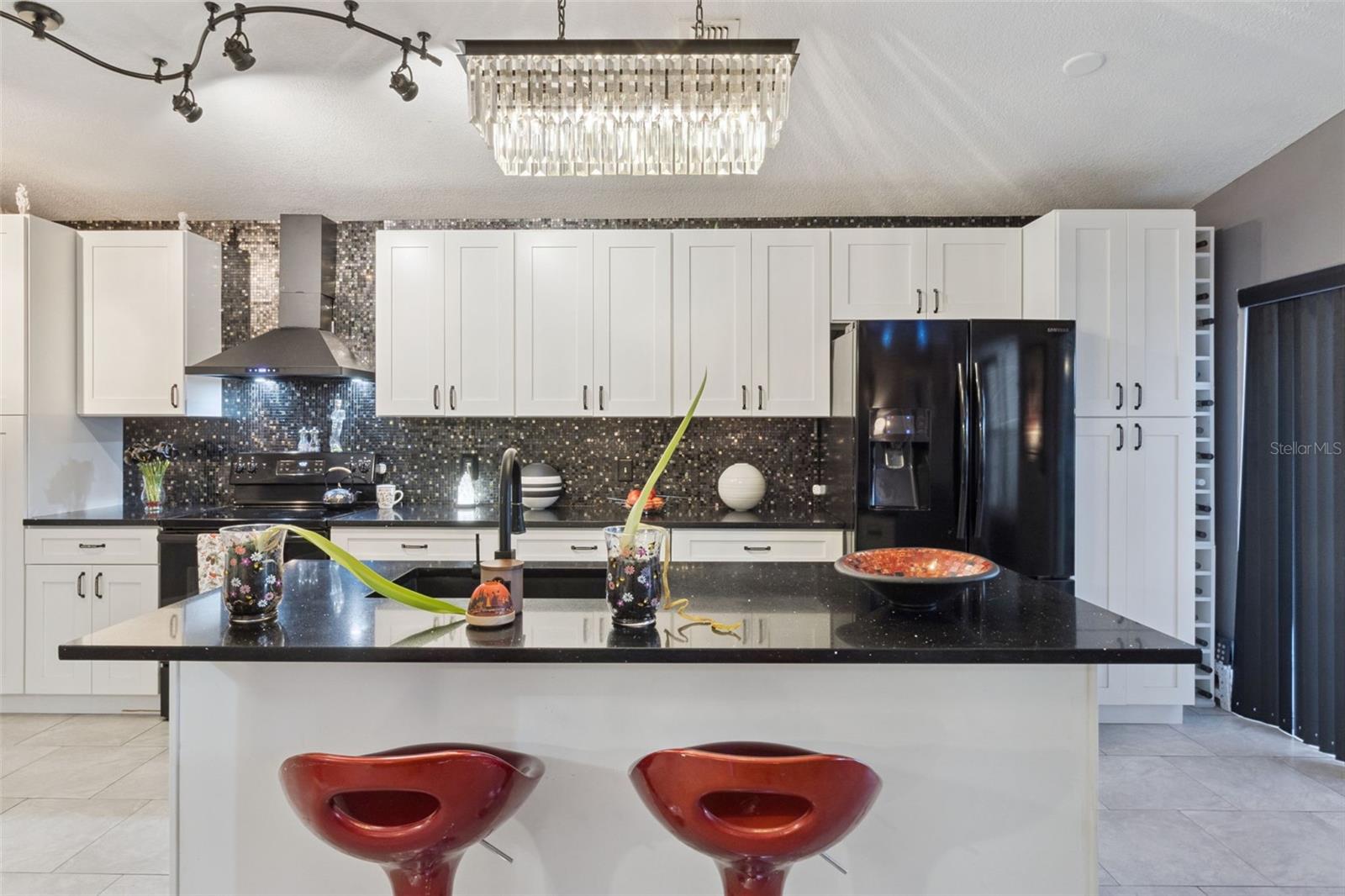 LINDFIELDS UNIT 2 - Residential