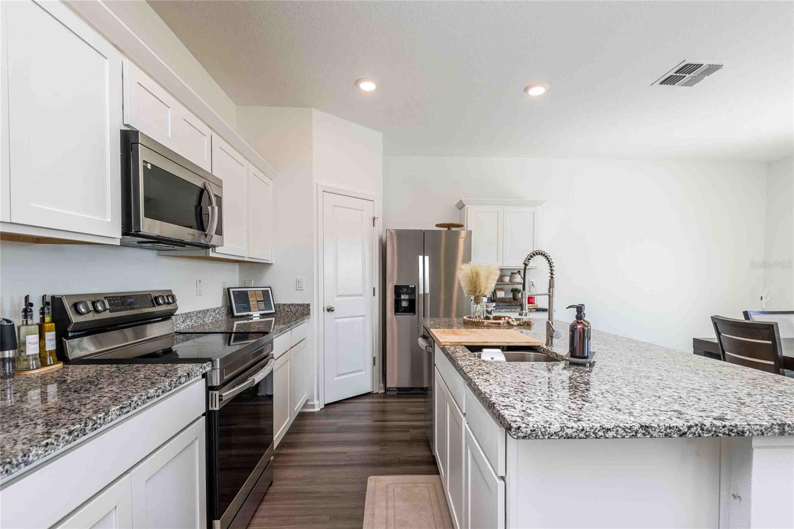 CLINTON CORNER - Residential