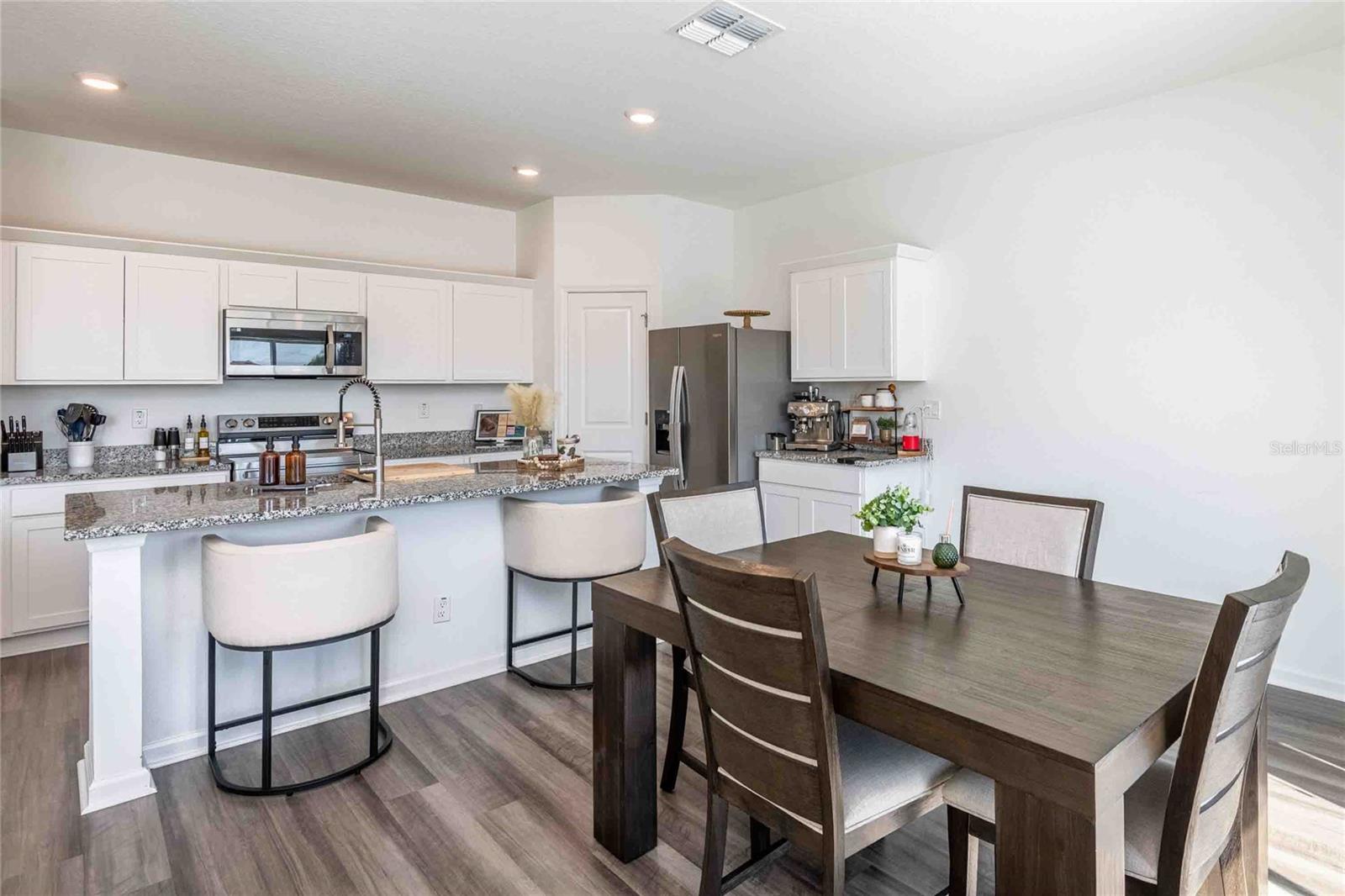 CLINTON CORNER - Residential