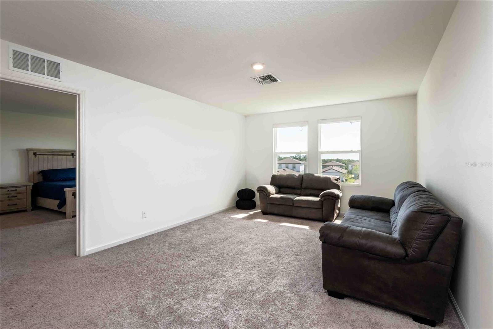 CLINTON CORNER - Residential