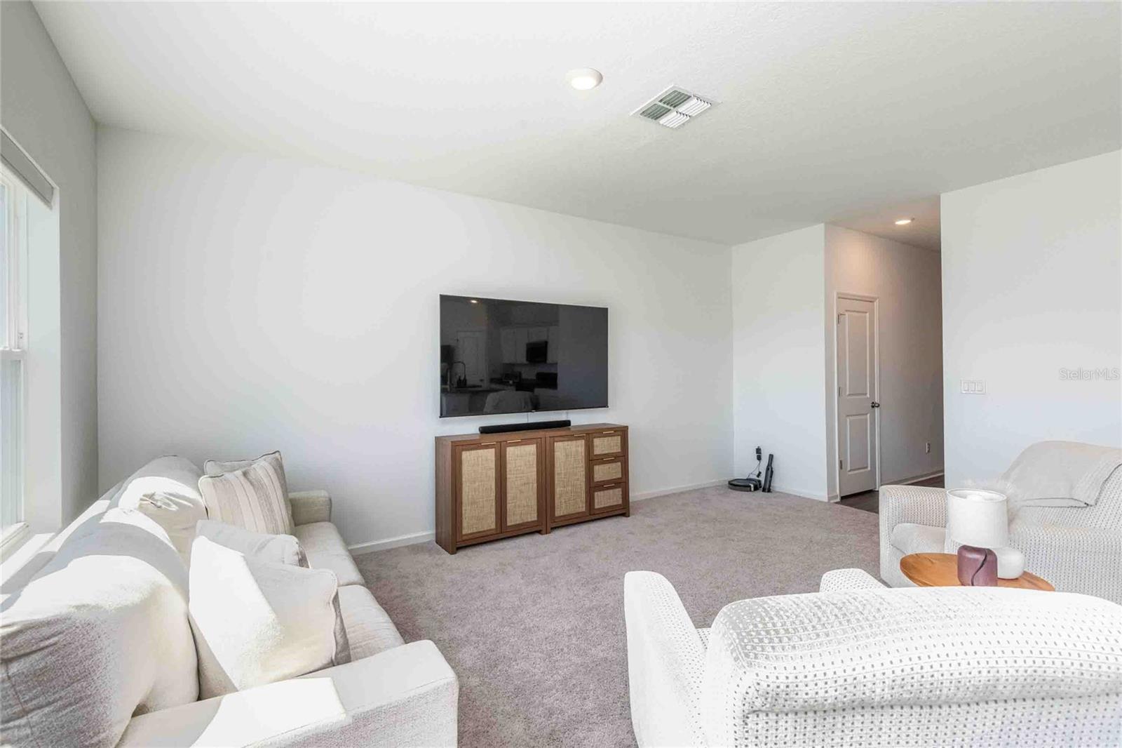 CLINTON CORNER - Residential