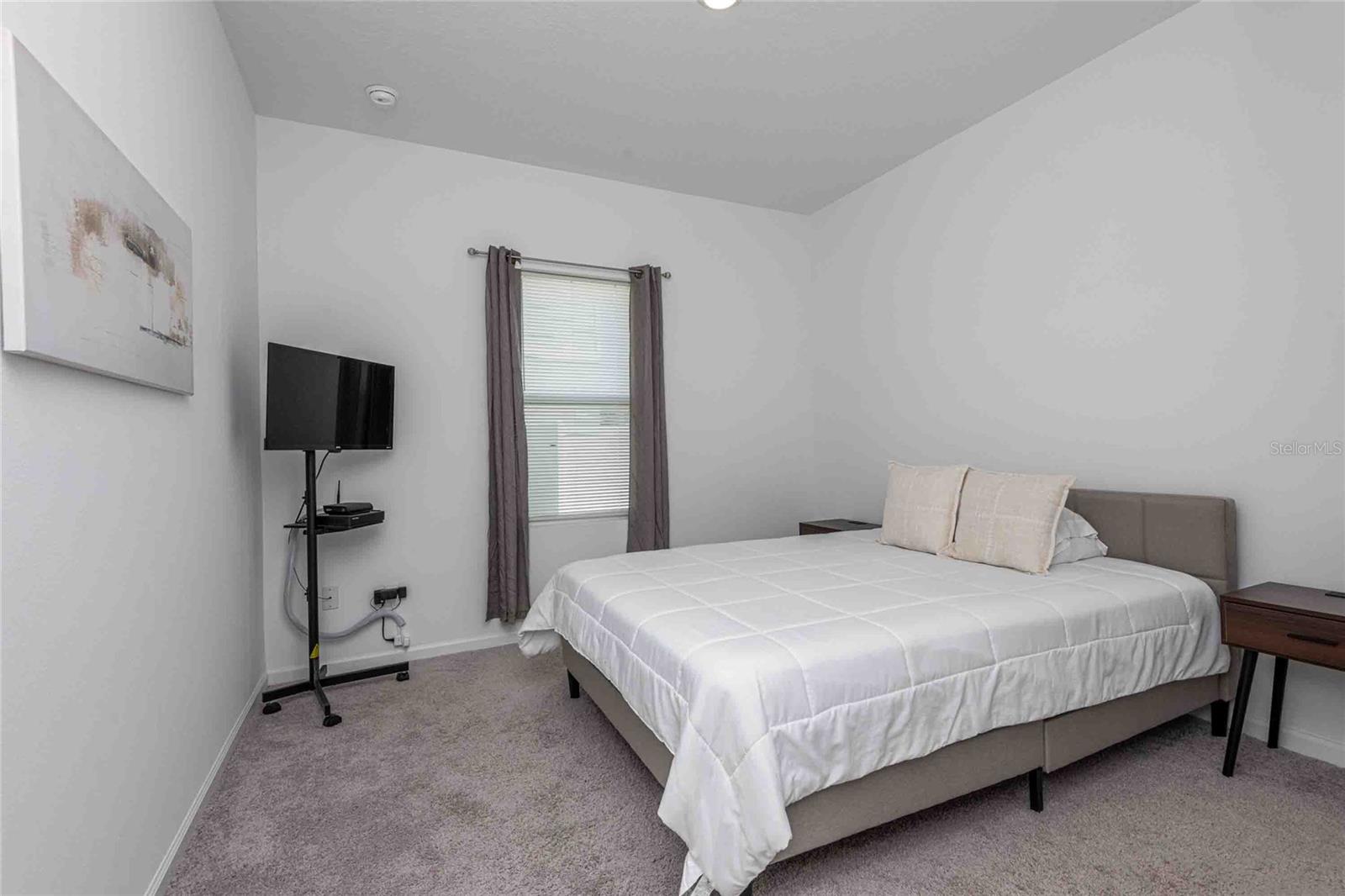 CLINTON CORNER - Residential