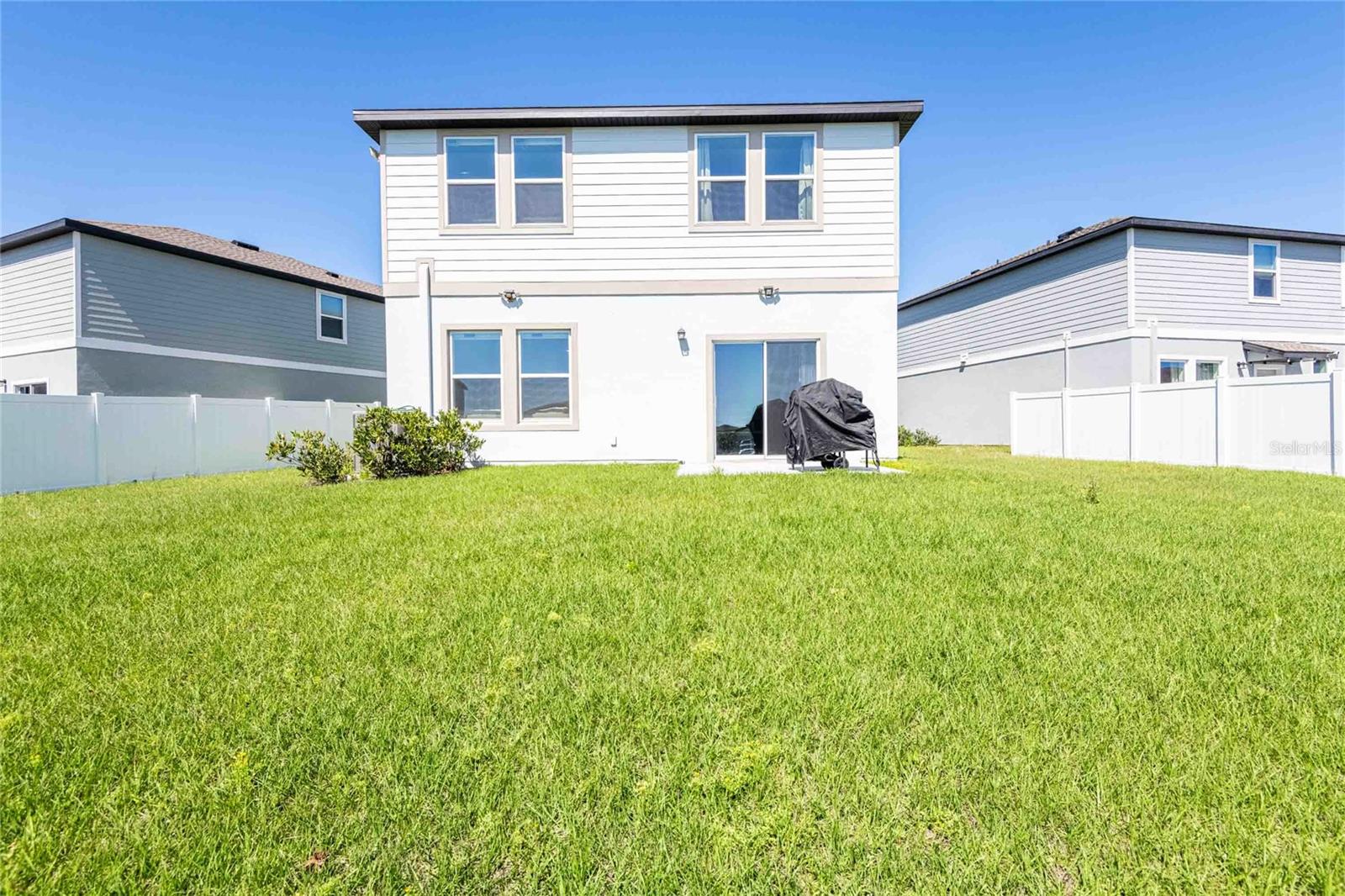 CLINTON CORNER - Residential