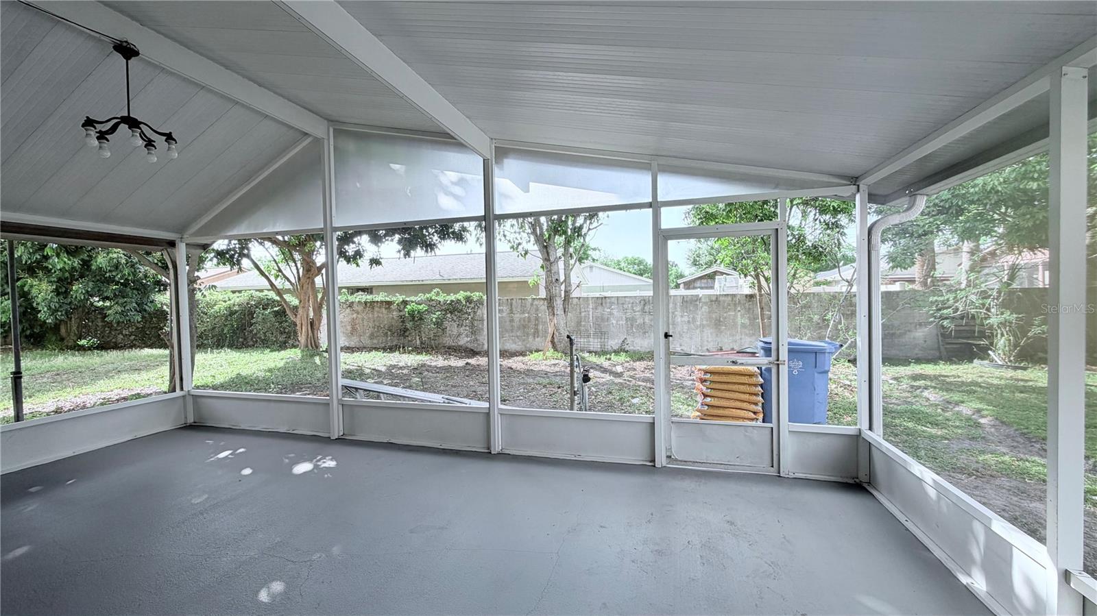 WEST BAY PH IV - Residential Lease