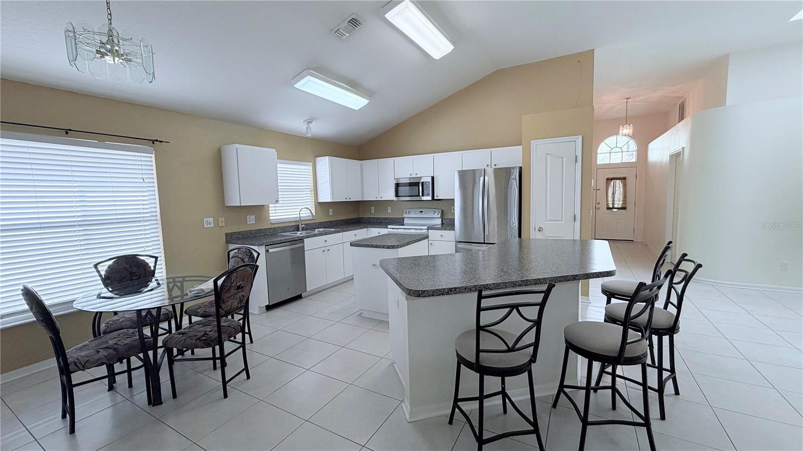 WEST BAY PH IV - Residential Lease