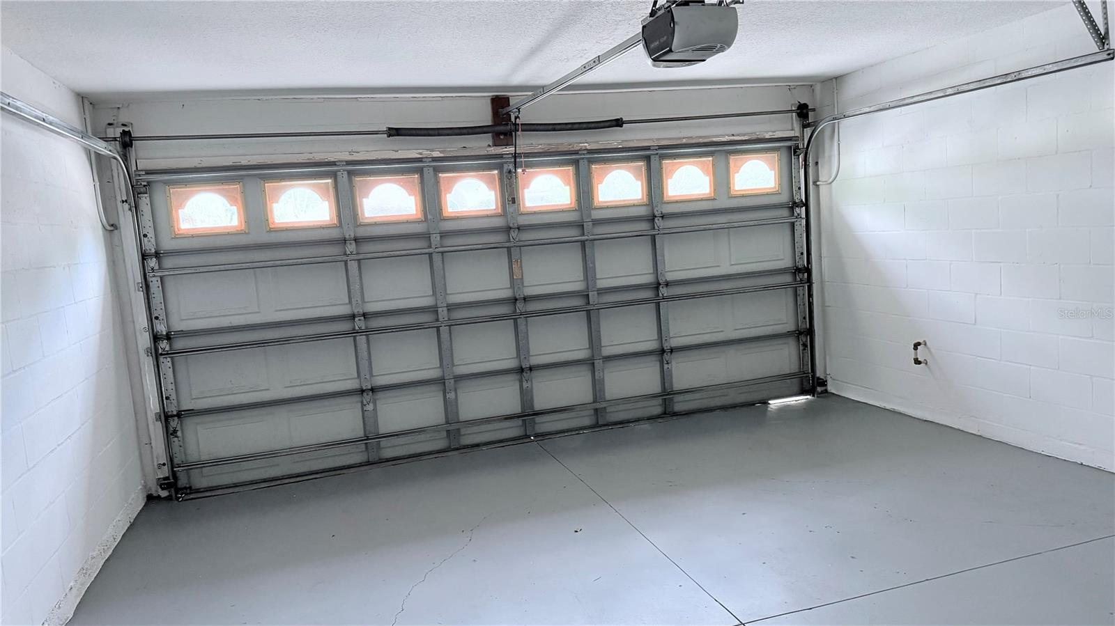 WEST BAY PH IV - Residential Lease