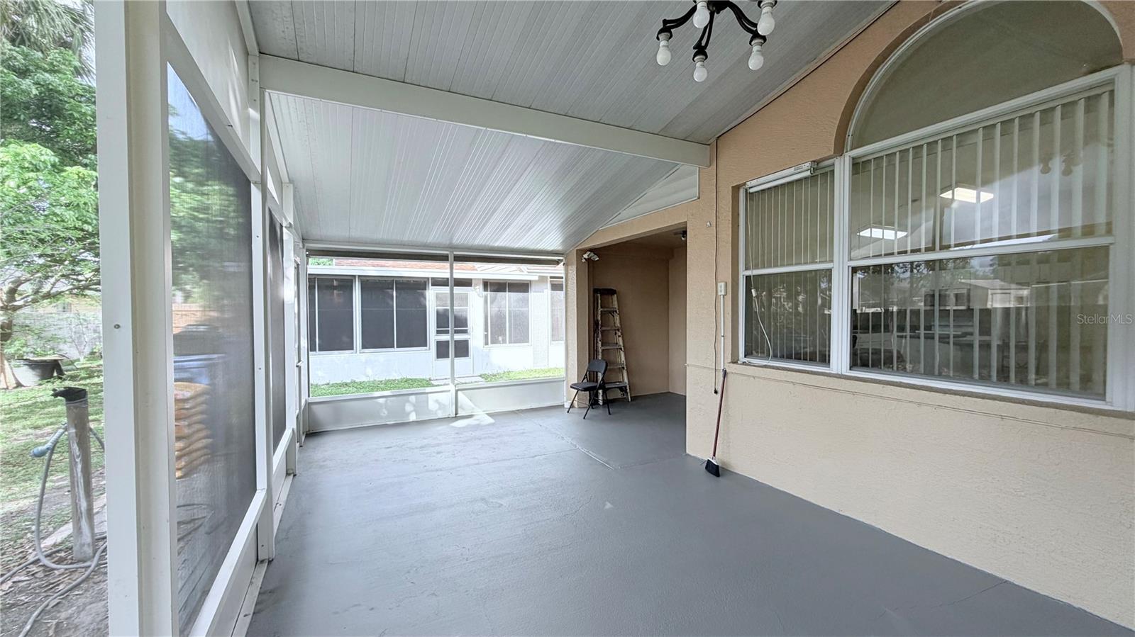 WEST BAY PH IV - Residential Lease