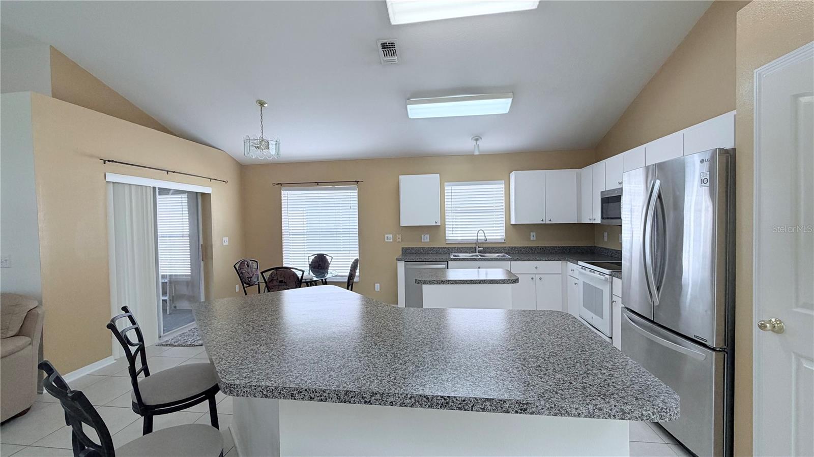 WEST BAY PH IV - Residential Lease