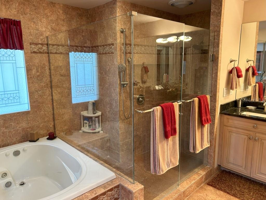 TIERRA VERDE UNIT 01 - Residential