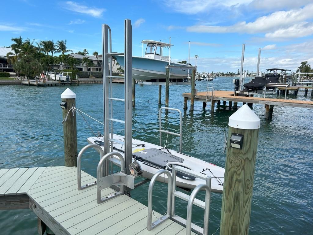 TIERRA VERDE UNIT 01 - Residential