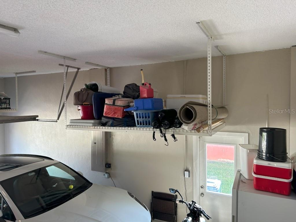 TIERRA VERDE UNIT 01 - Residential