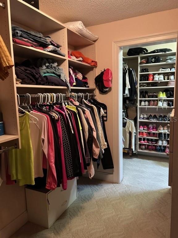 TIERRA VERDE UNIT 01 - Residential