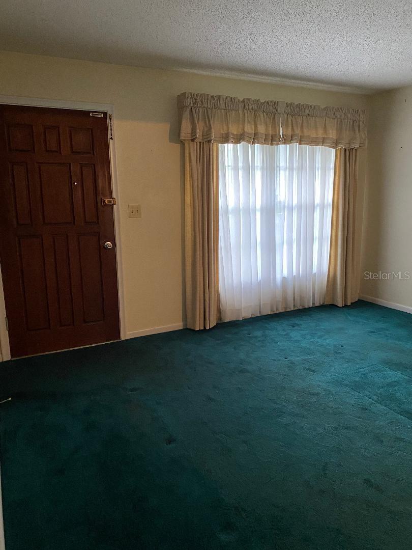 4001 NW 48TH PLACE