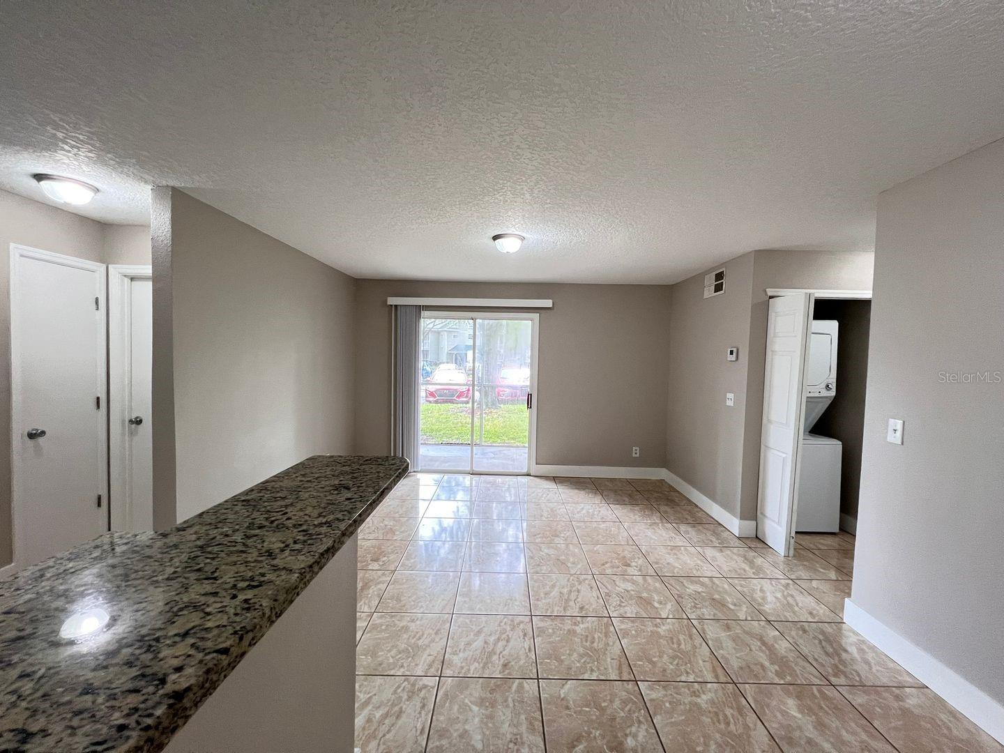 CENTRAL PARK METROWEST CONDO - Residential Lease