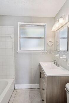 LEESBURG OAKHILL PARK - Residential Lease