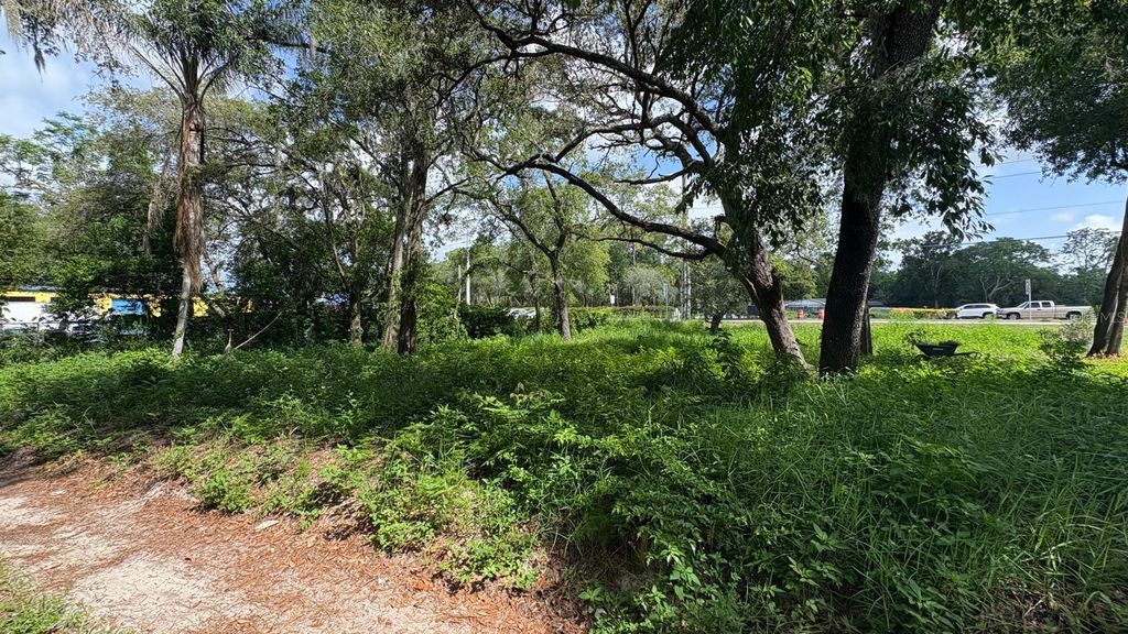 Photo of 434th, Winter Springs, FL 32708 (MLS # S5100991)