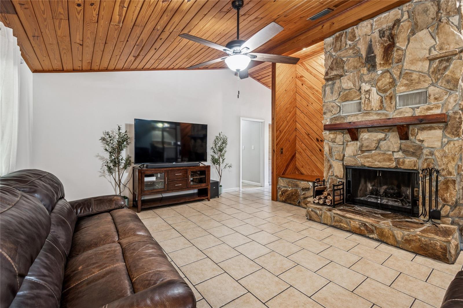 SIERRA PINES UNREC - Residential