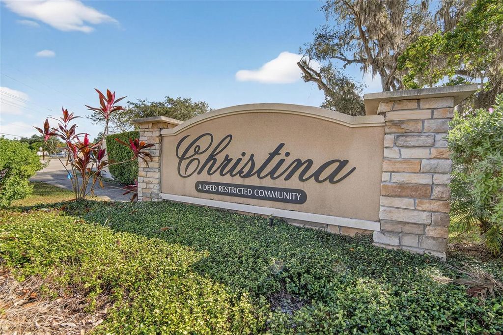 Photo of 6211 Elm Square W, Lakeland, FL 33813 (MLS # TB8452148)