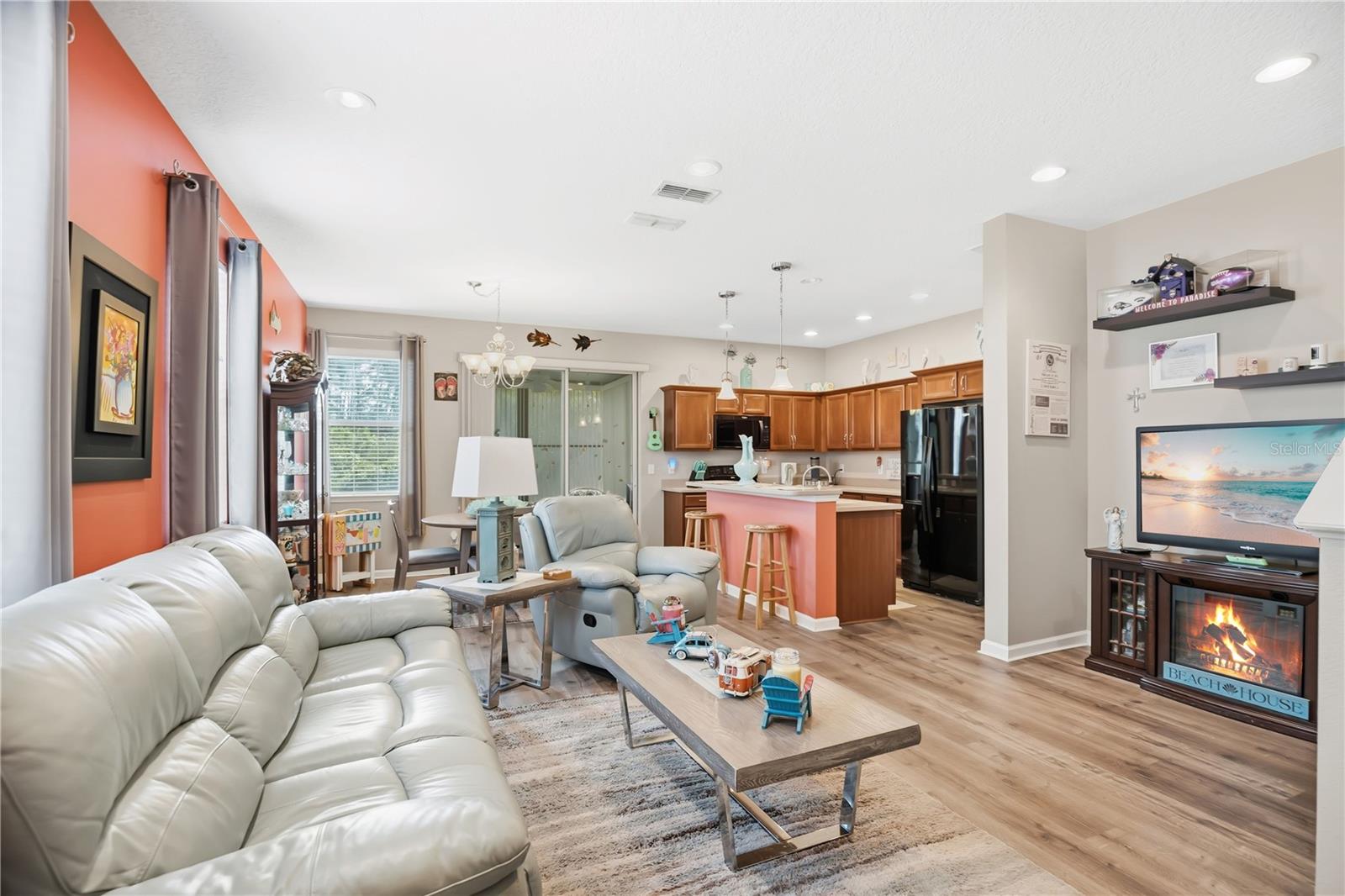 LANDINGS AT SUGAR MILL - Residential