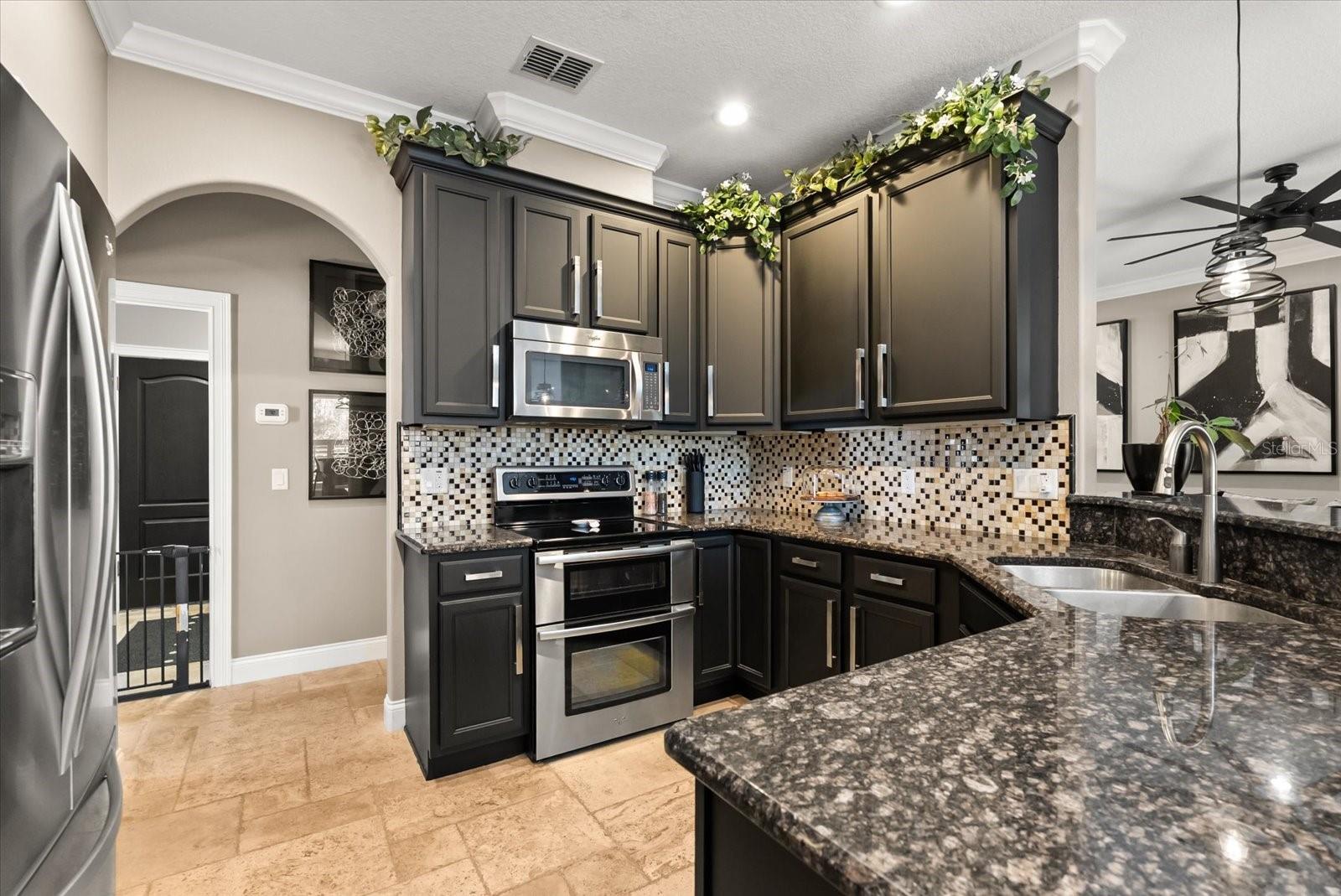 LAKE KEHOE PRESERVE - Residential