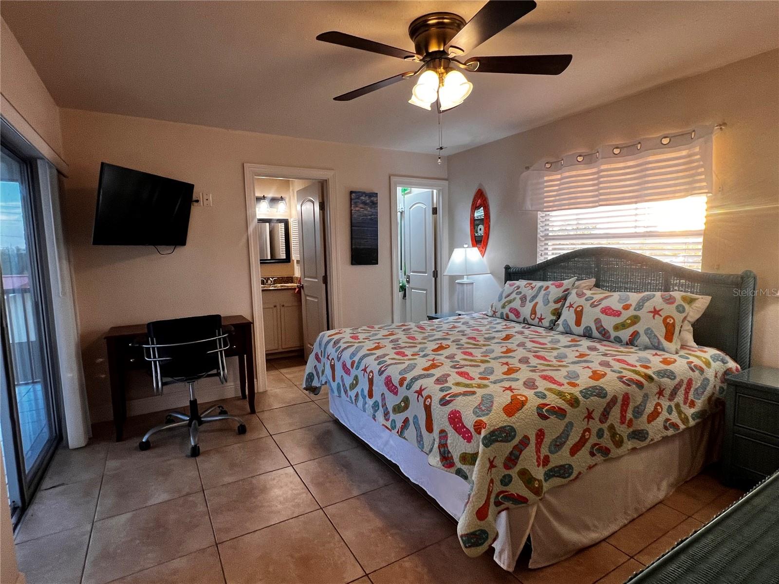 SUN LAKE VILLAS - Residential