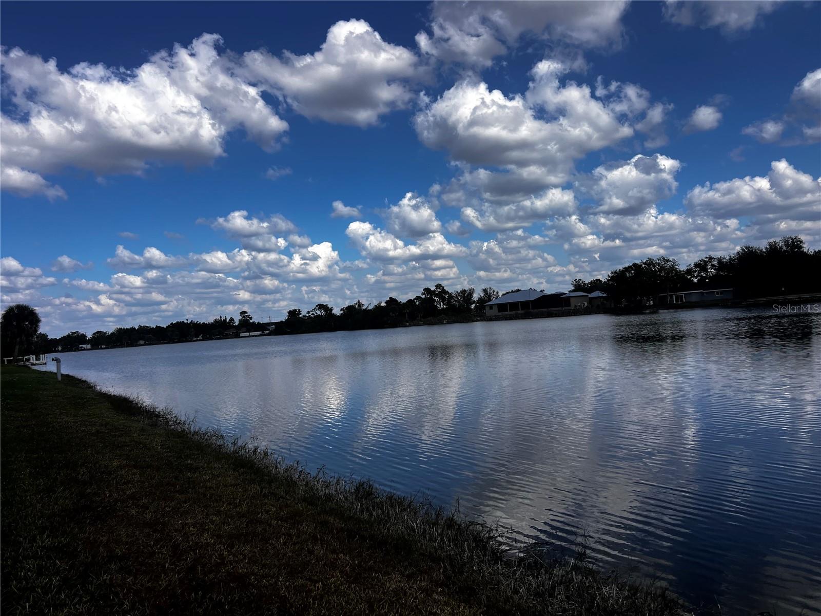 SUN LAKE VILLAS - Residential