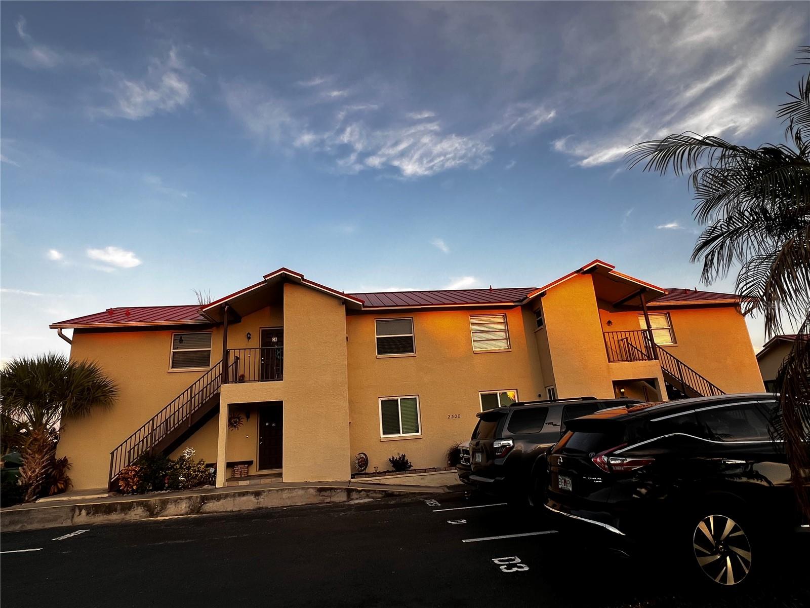 SUN LAKE VILLAS - Residential