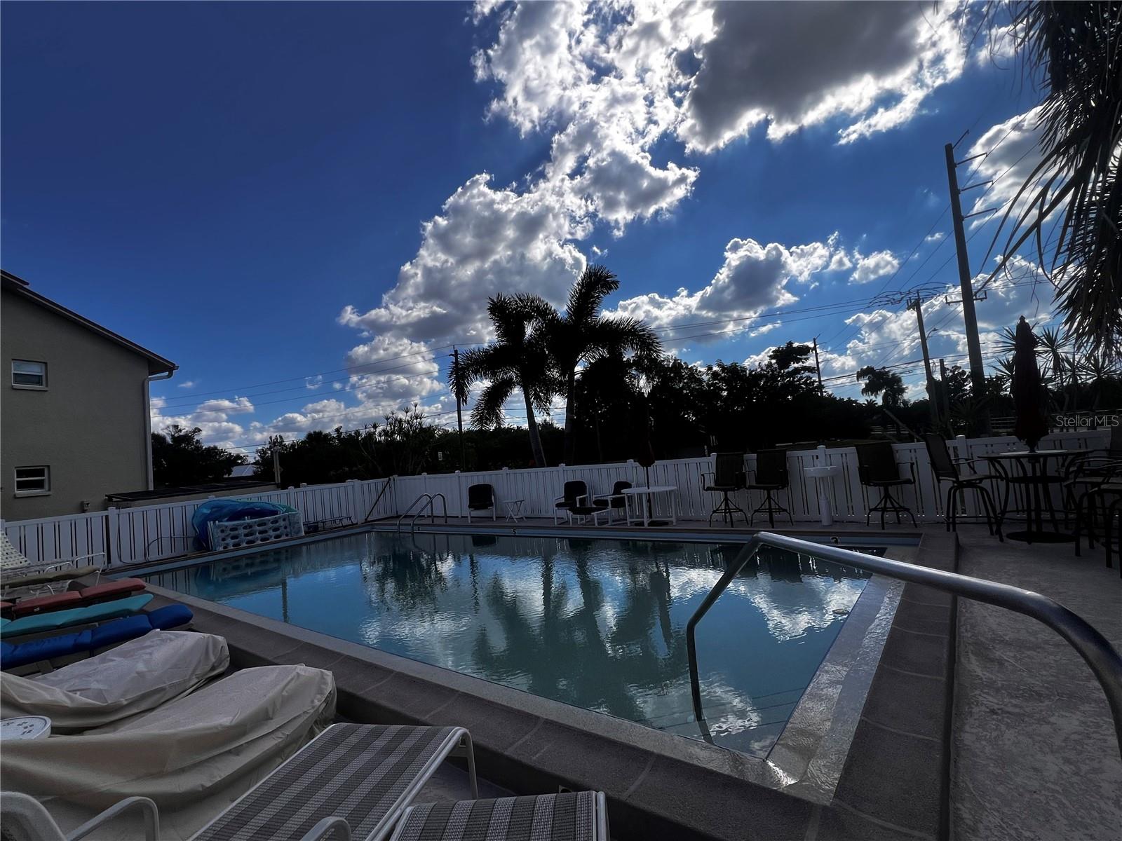 SUN LAKE VILLAS - Residential