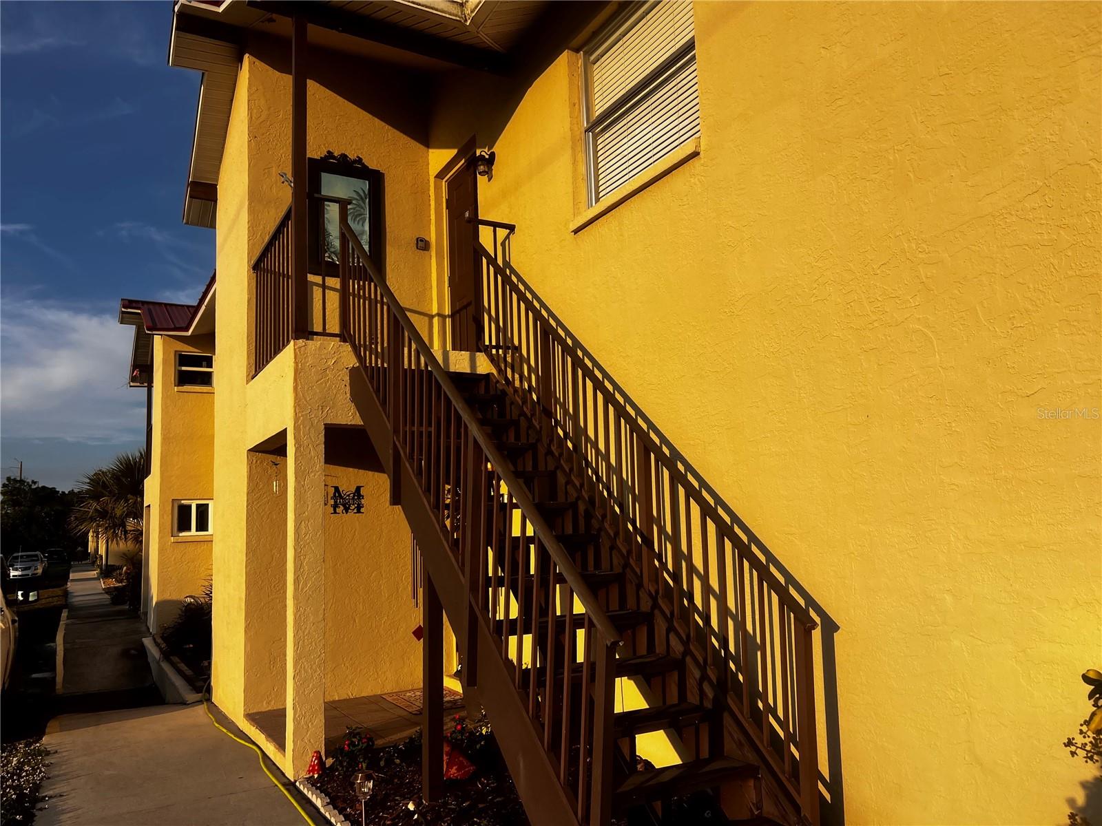 SUN LAKE VILLAS - Residential