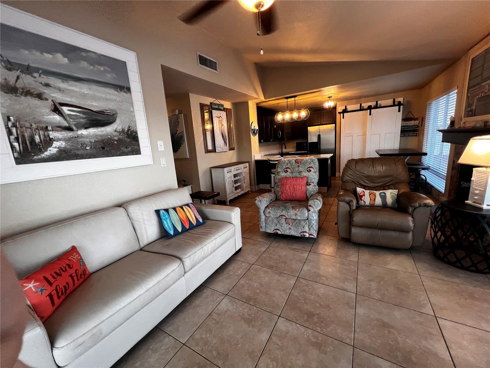 SUN LAKE VILLAS - Residential