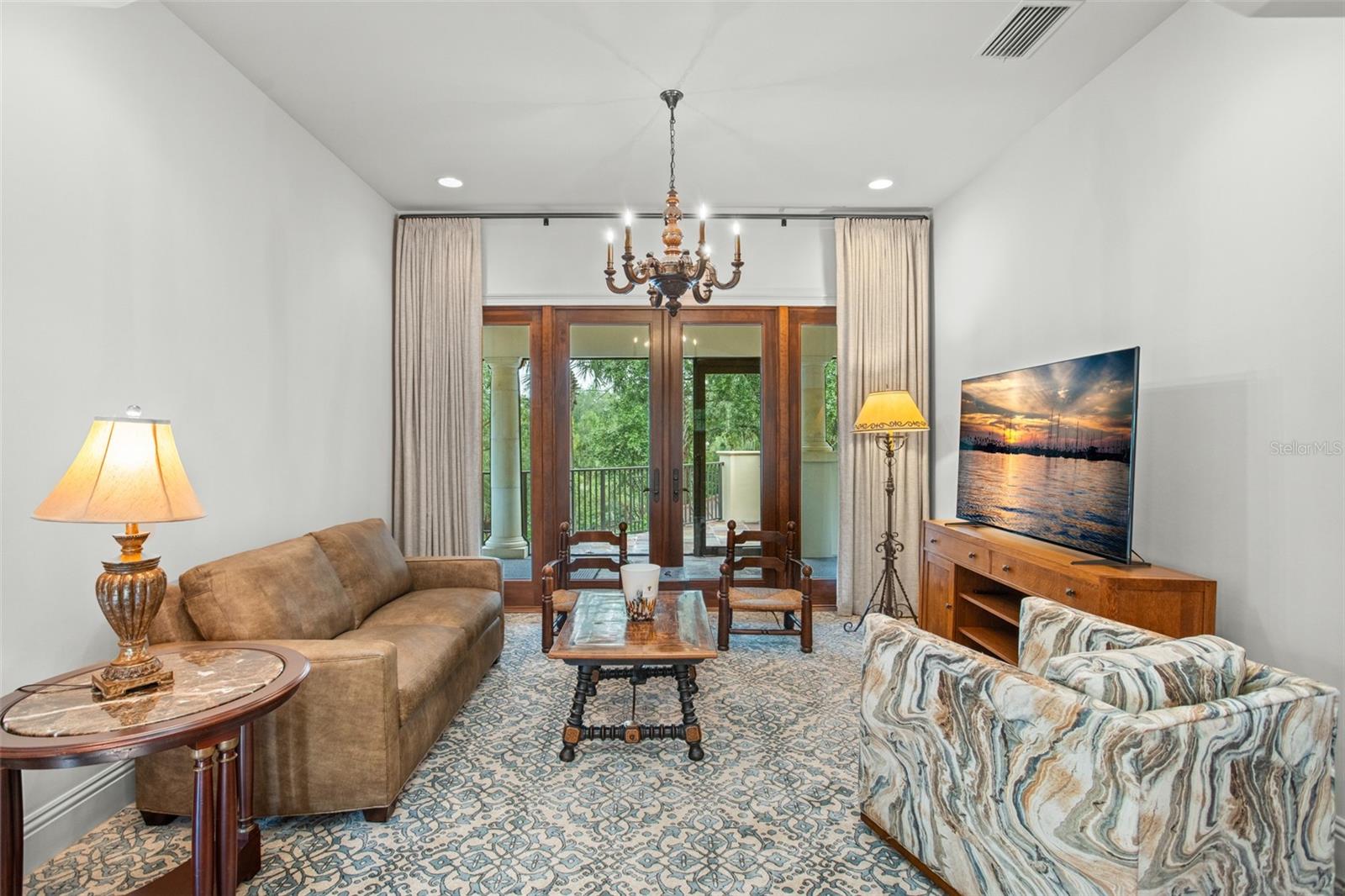 ISLEWORTH - Residential