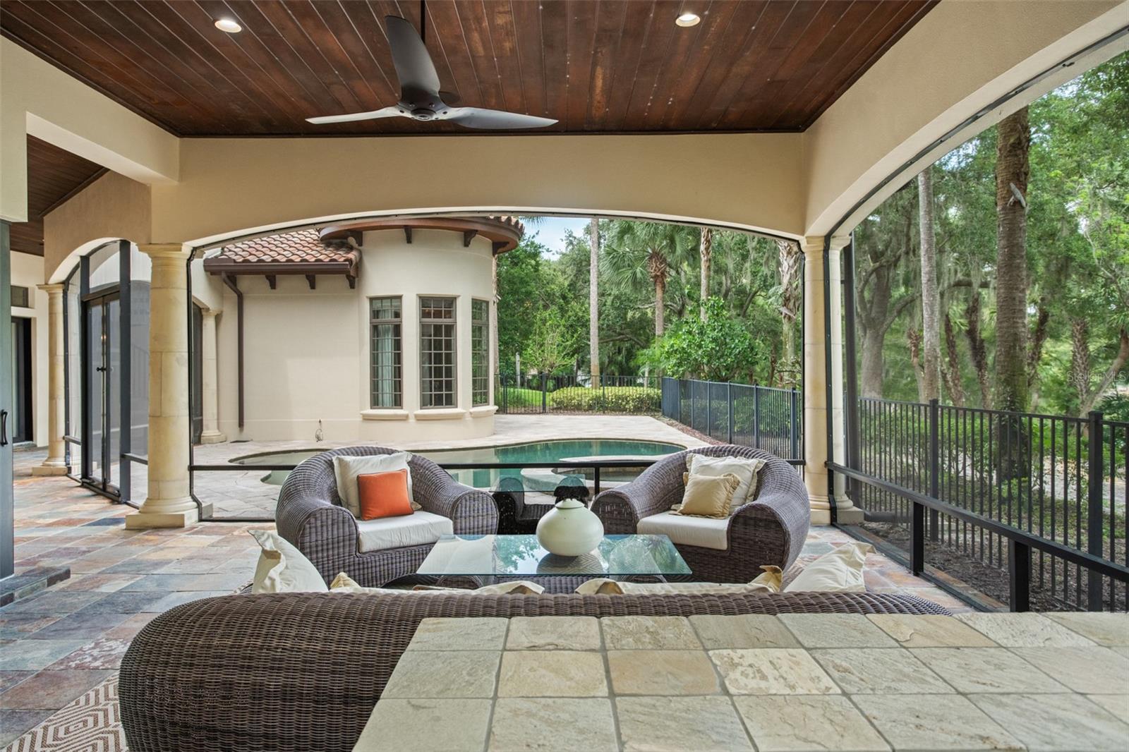 ISLEWORTH - Residential