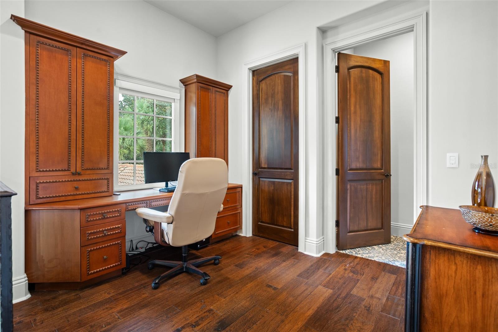 ISLEWORTH - Residential