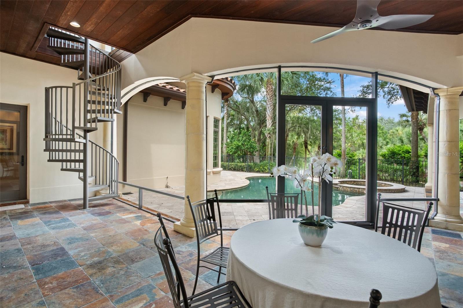 ISLEWORTH - Residential