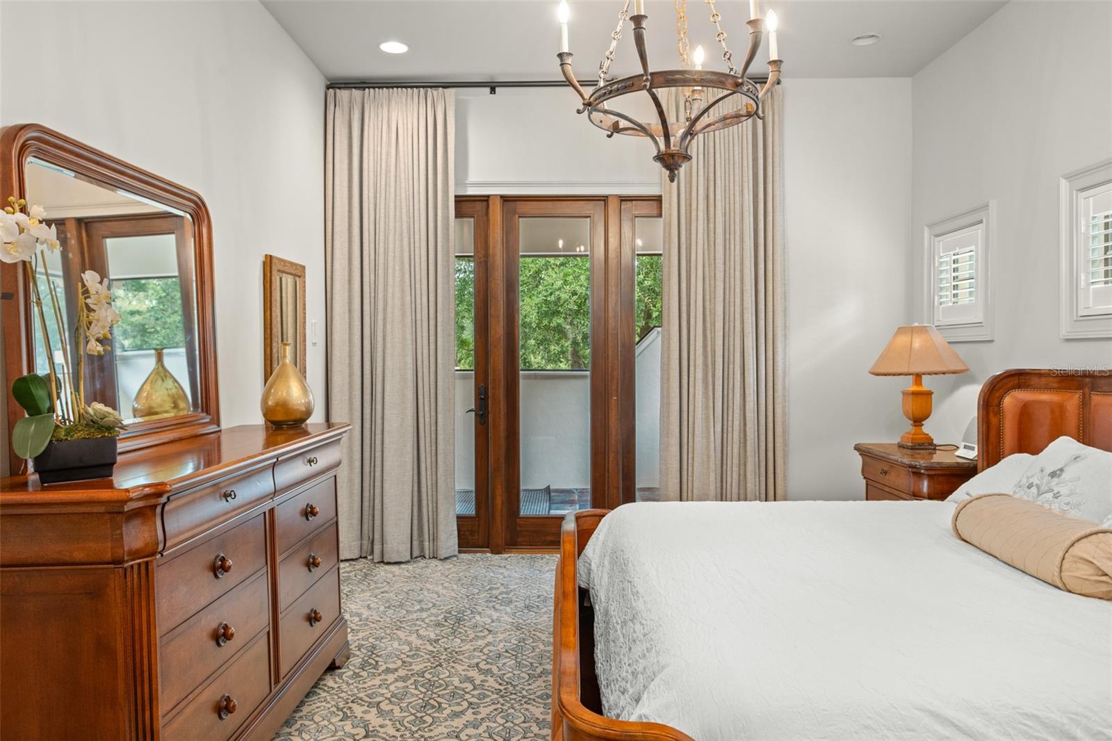 ISLEWORTH - Residential