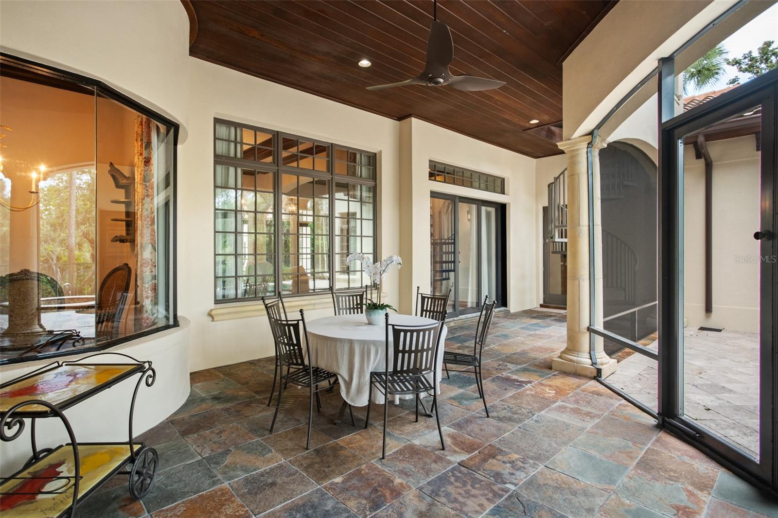 ISLEWORTH - Residential