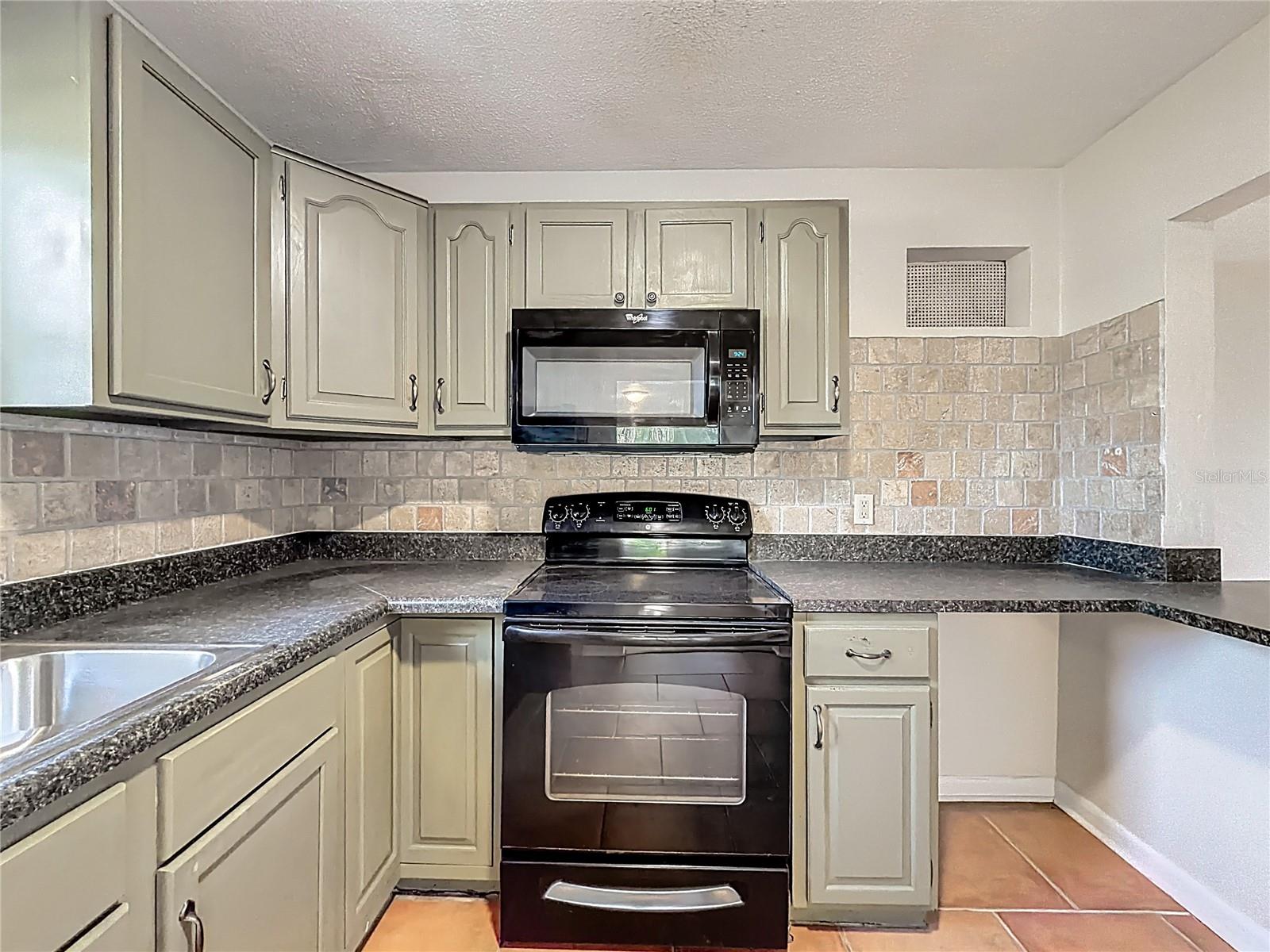 HARRIS SCHOOL SUB 2 - Residential