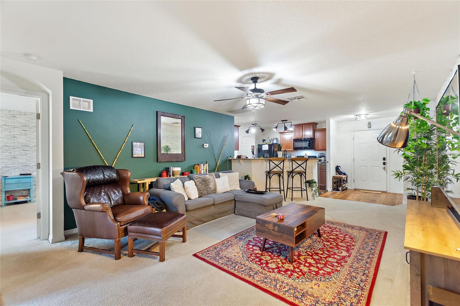 1230 WOODLARK DRIVE